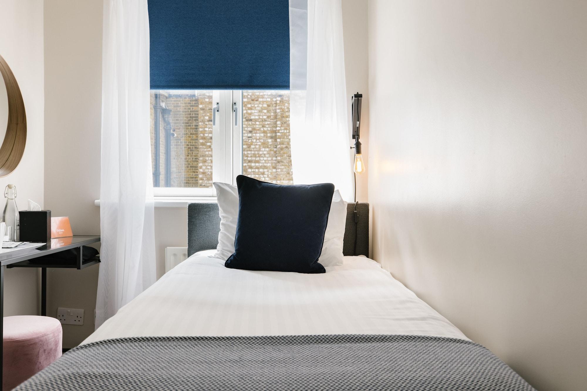 The Borough Hotel Лондон Екстериор снимка